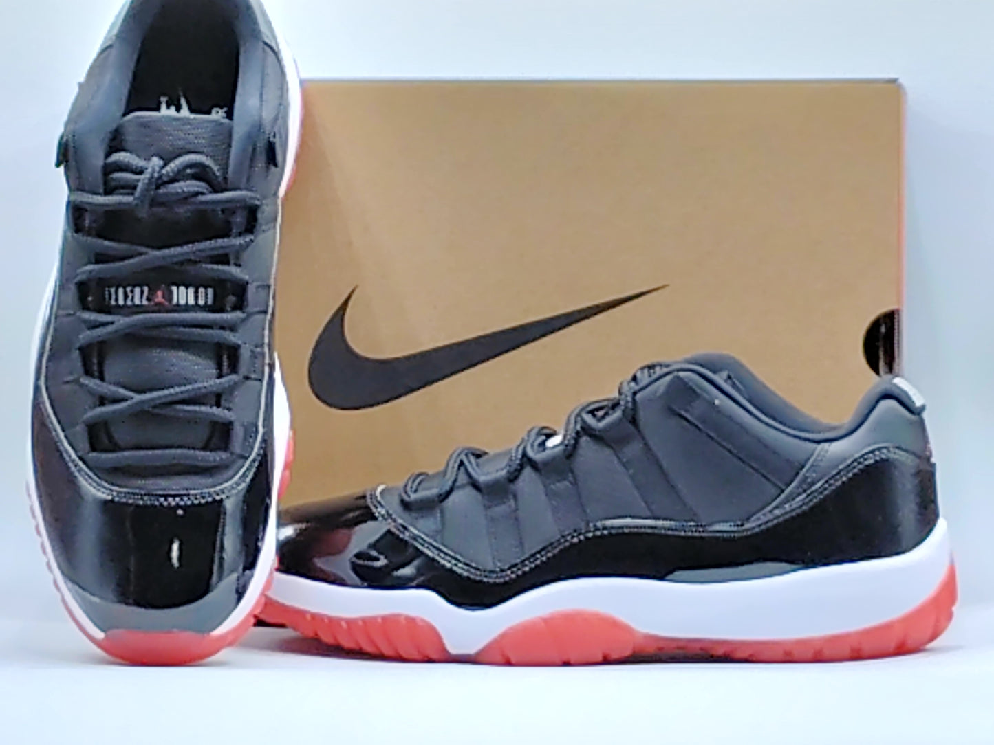 Air Jordan 11 Retro Low Size 11 (FV5104 006)